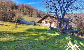 Maison 11 Pièces 247 m² à vendre à La Vernaz (74200)