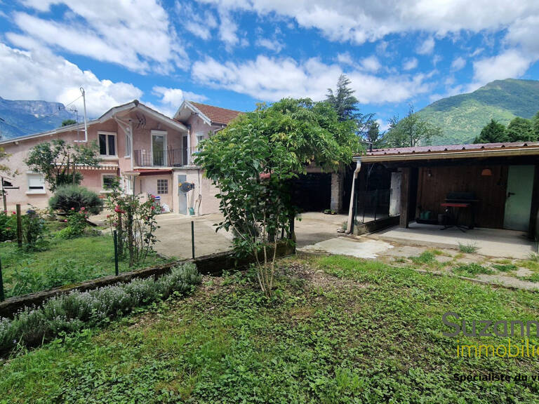 Saint Egrèce 38120 Nue propriété Maison individuelle + T1 sur — photo 1