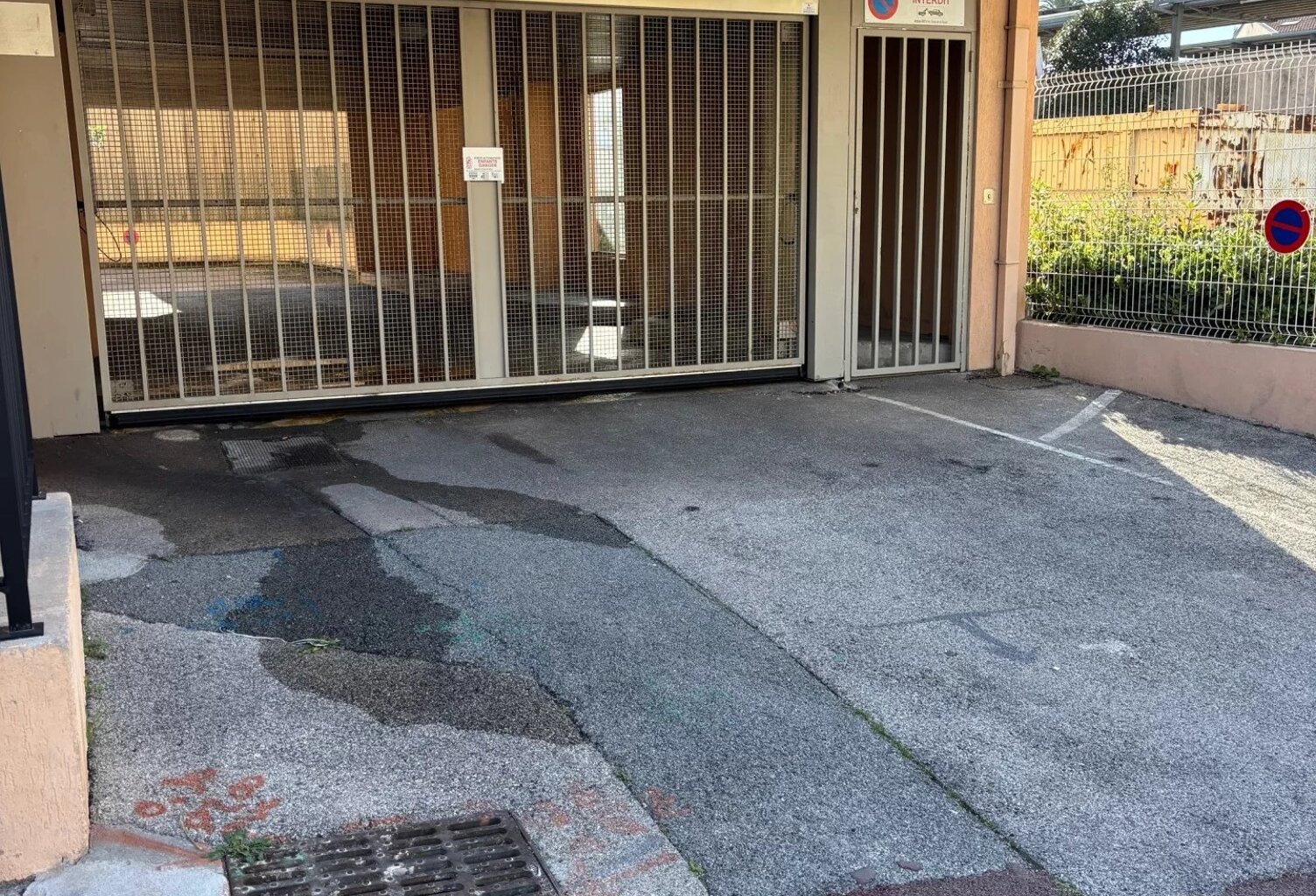 Location garage fermé Cannes — photo 1