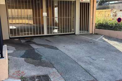 Garage  150 €