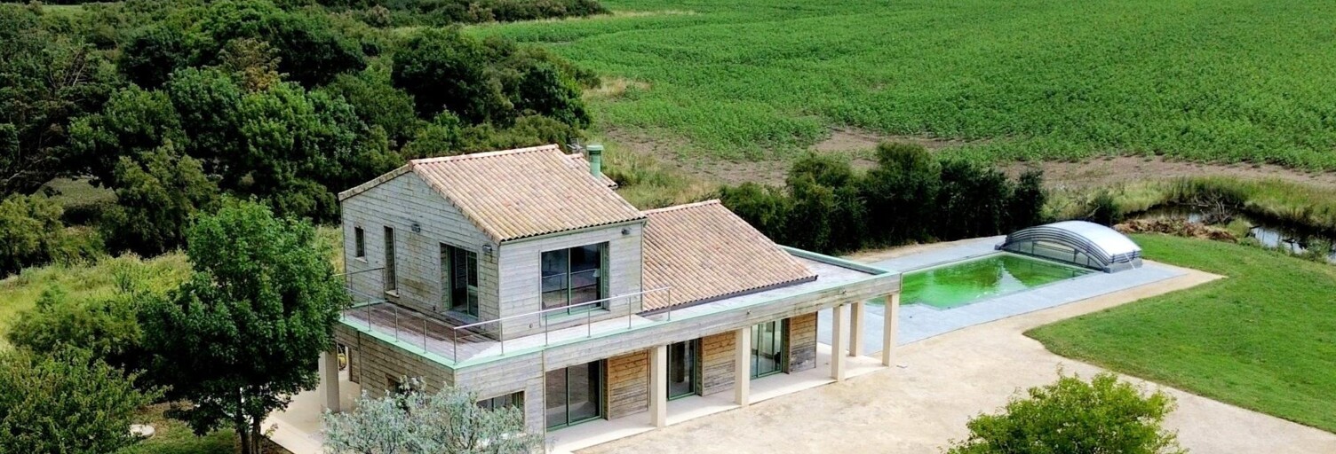 Maison 10 Pièces 218 m² à vendre à Saint-Froult (17780)