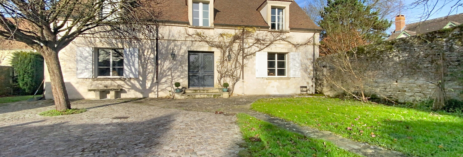 Maison 8 Pièces 235 m² à vendre à Senlis (60300)