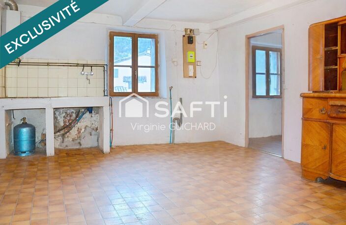 Maison de village mitoyenne ARCHAIL (04) — photo 4