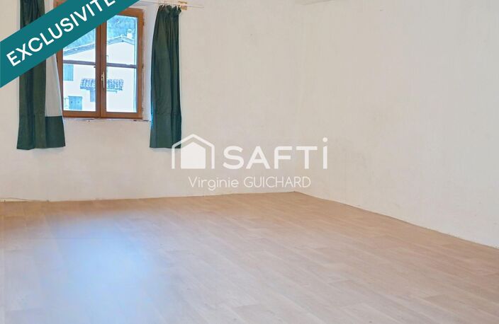 Maison de village mitoyenne ARCHAIL (04) — photo 5