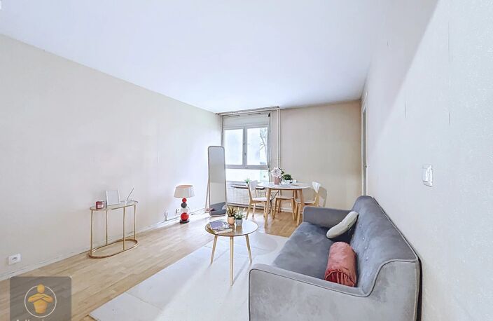Appartement 3 Pièces avec Parking et Loggia — photo 3