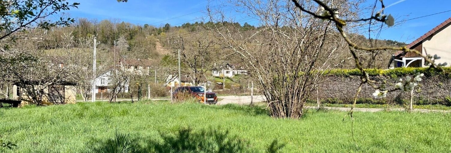 Terrain  926 m² à vendre à Port-Lesney (39600)