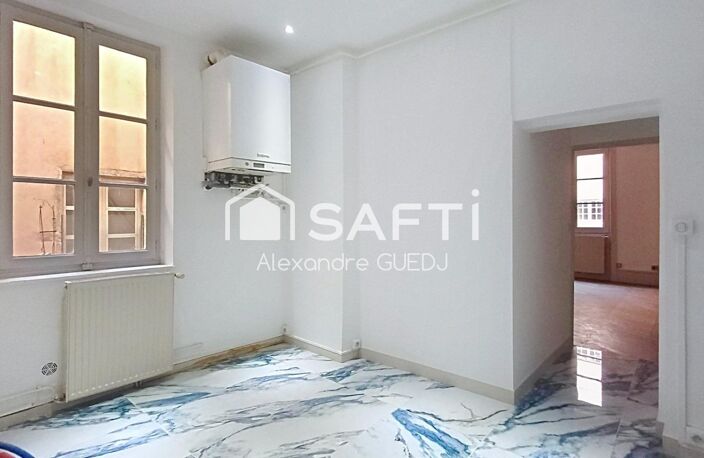 TRES GRAND APPARTEMENT PLACE BELLECOUR LYON — photo 4