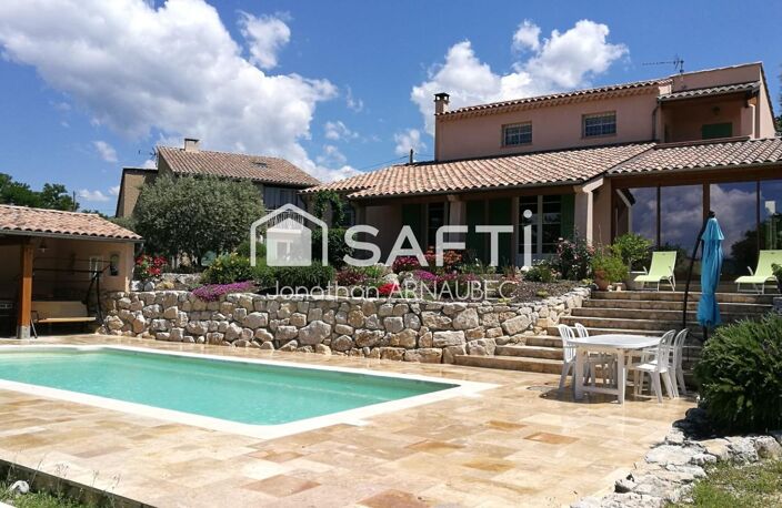 Villa familiale avec piscine, terrasses et excellente performance énergétique — photo 3