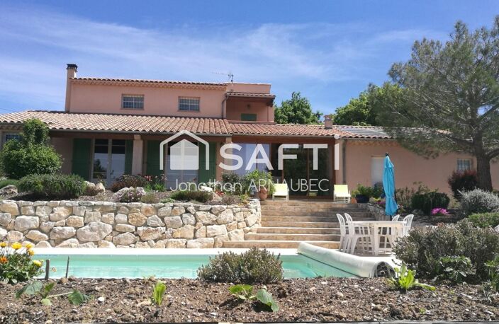 Villa familiale avec piscine, terrasses et excellente performance énergétique — photo 5