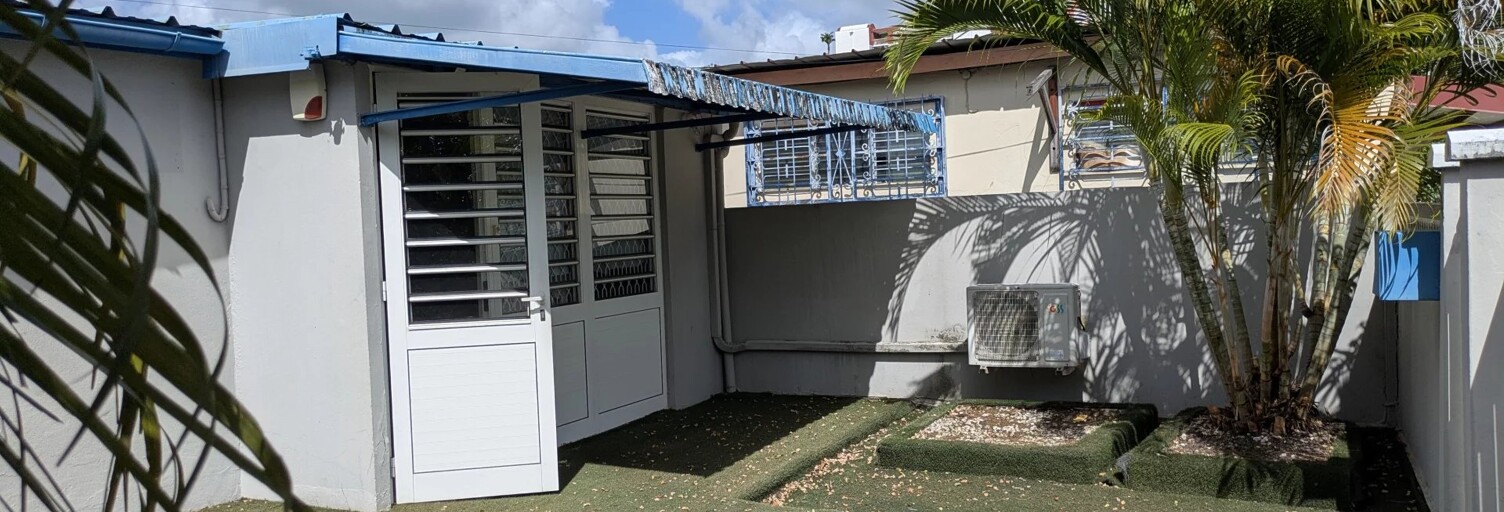 Commerce 4 Pièces 84 m² à vendre à Fort-de-France (97200)