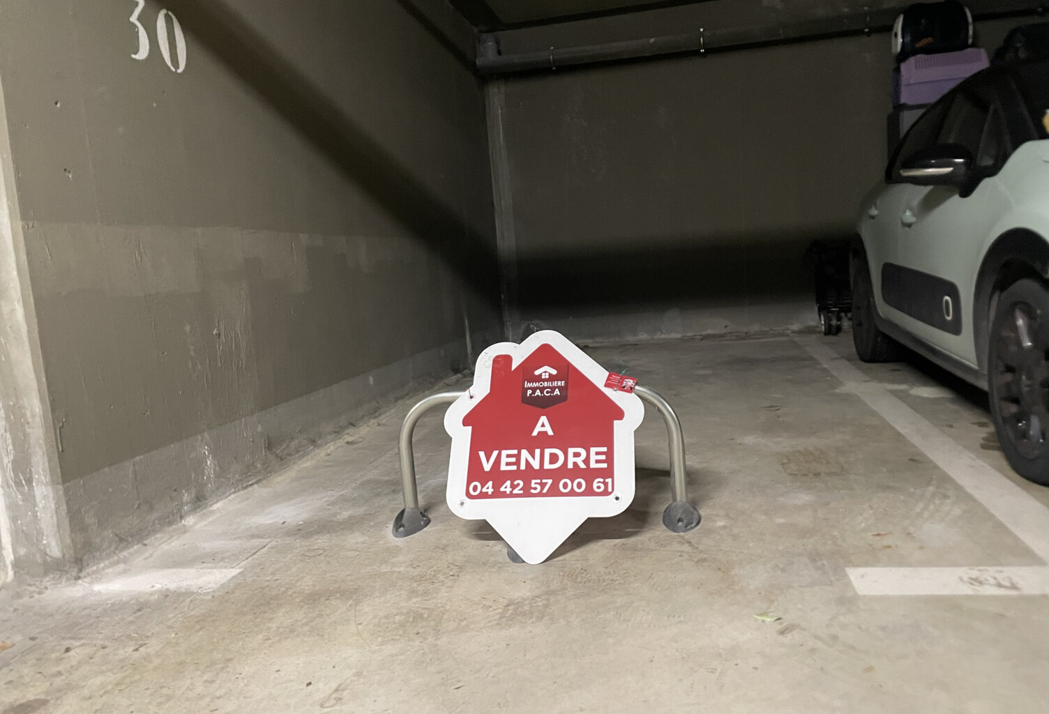 Parking en sous sol residence Le KOST — photo 1