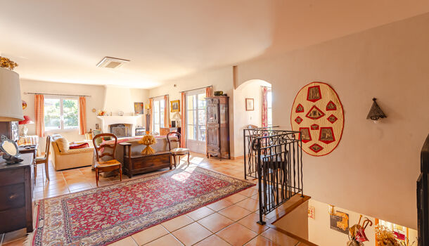 Villa / Maison 6 pièces  à vendre Aix-en-Provence 13100