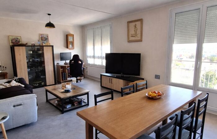 Appartement 3 pièces 70 m² · à Villefranche-sur-Saône · 70 m² · 164 000 €