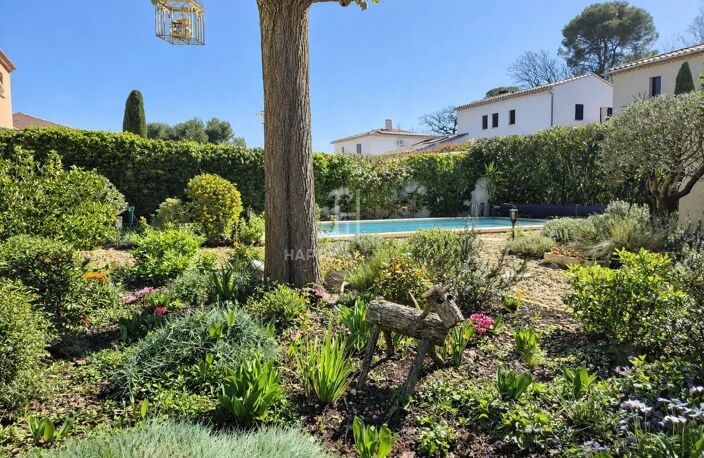 Bastide récente en résidence sécurisée — photo 3