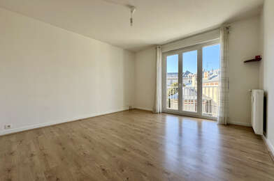 Appartement 3 pièces 849 €