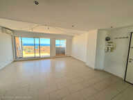 Menton , 8 ème  dernier étage, 3 p de 72 m2 et 22 m2 de terr — photo 2