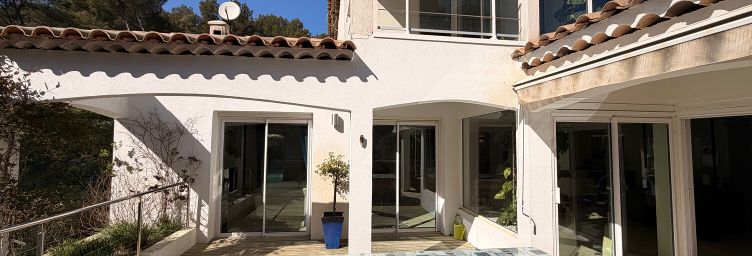 Maison 8 Pièces 216 m² à vendre à Sanary-sur-Mer (83110)