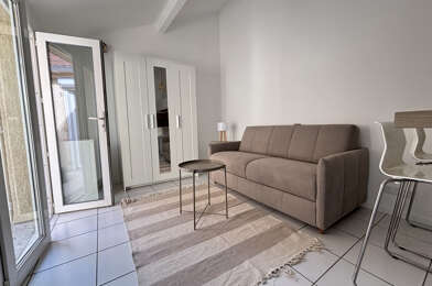 Appartement 1 pièces 700 €