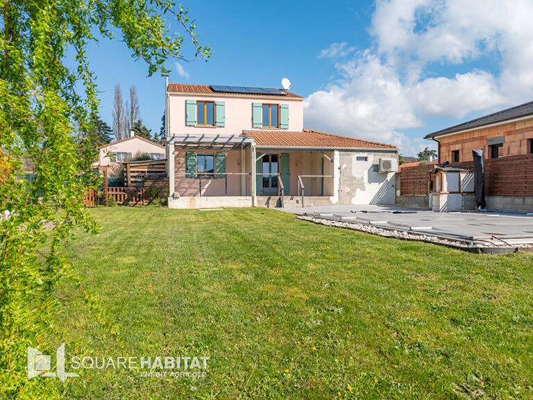 Maison type 5 de 115m² avec garage, piscine et terrain de 740m² — photo 1