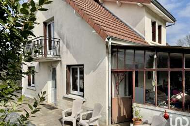 Maison 6 pièces 145000 €