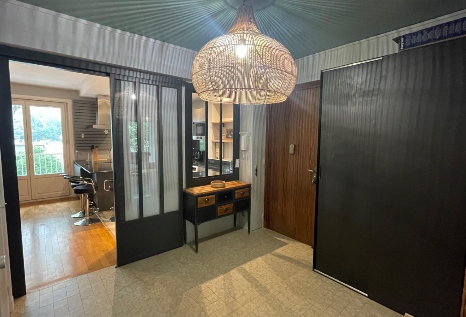 Location appartement 3 pièces 73 m² à Lyon 1 (69001) — photo 1