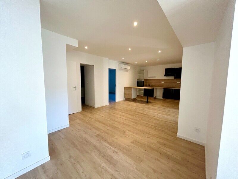 Appartement  T4 à louer Ponsas 26240