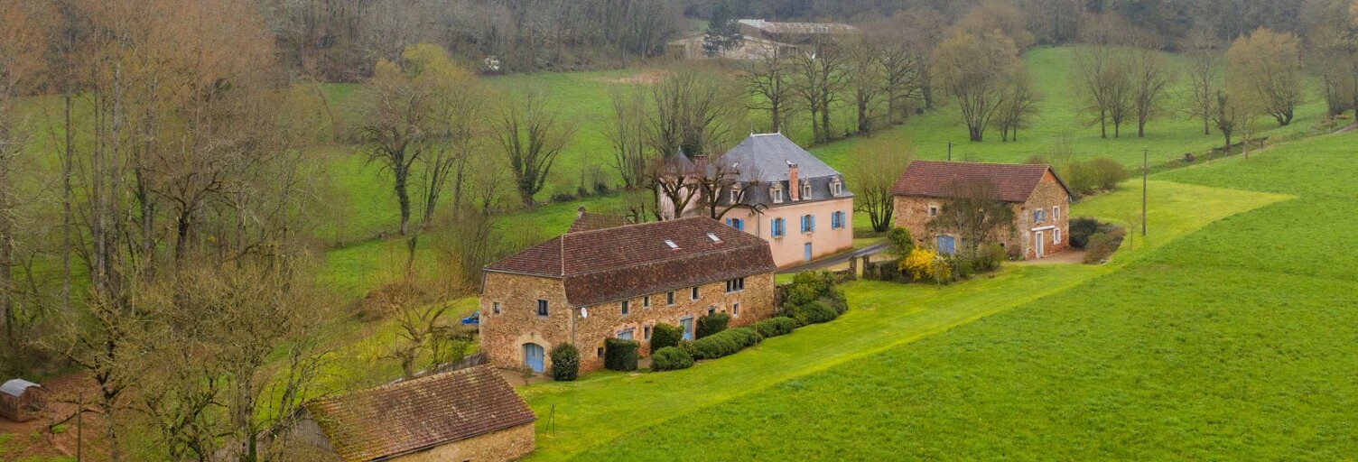 Maison 27 Pièces 664 m² à vendre à Saint-Michel-Loubéjou (46130)