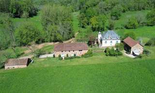 Maison 27 Pièces 664 m² à vendre à Saint-Michel-Loubéjou (46130)