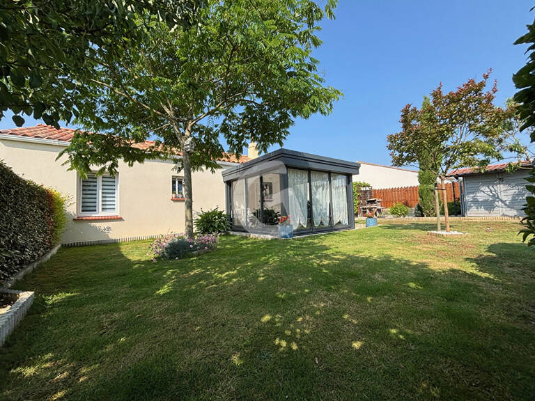 MAISON 91M² 4 PIECES A VENDRE ANGLES — photo 1