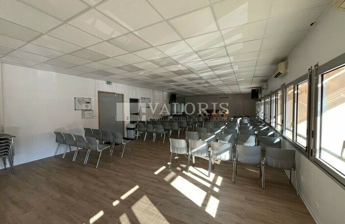 BUREAUX à LOUER — photo 5