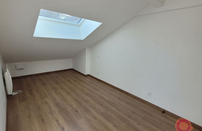Appartement T3 dernier étage - RODEZ — photo 4