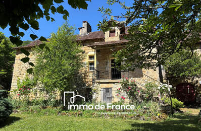 Ensemble immobilier - Maison d'habitation et dépendance à rénover - La Rouquette — photo du bien