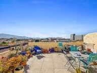 Vente Appartement T2/3 de 58 m2 LC avec Grande Terrasse, Parking Privatif et Cave - Montolivet Marseille 12 — photo 2
