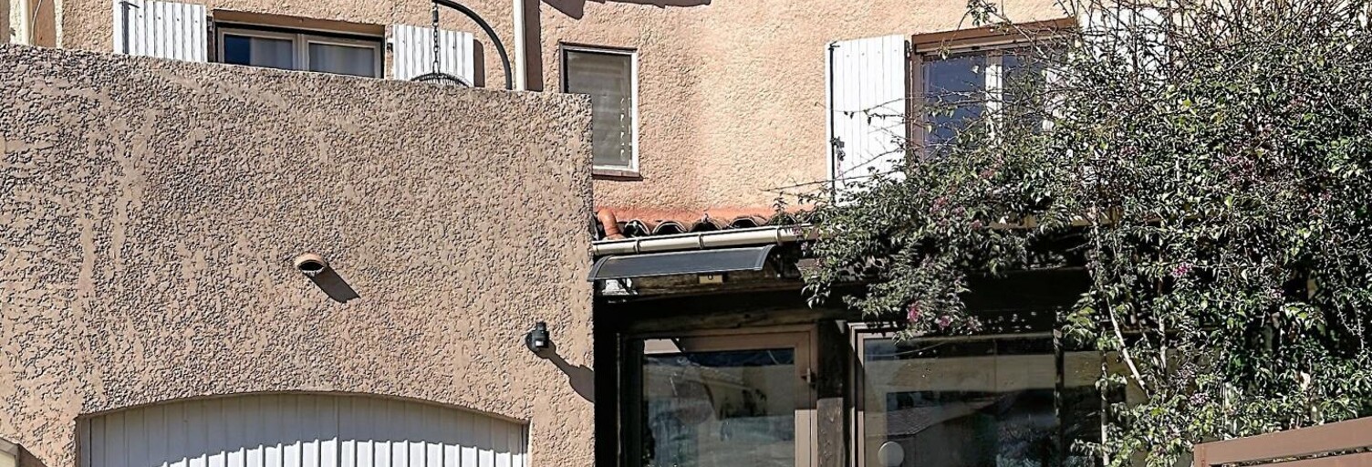 Maison 6 Pièces 104 m² à vendre à Le Revest-les-Eaux (83200)