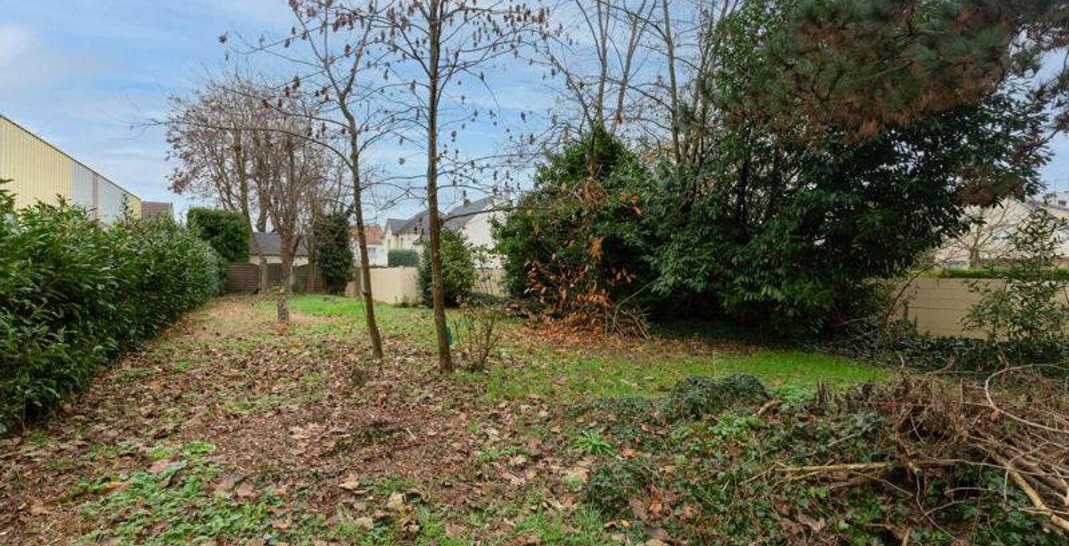 Terrain à bâtir de 0 pièces principales — photo 1