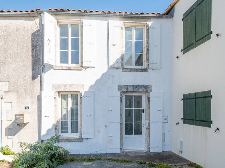 Maison en pierre de 5 pièces principales — photo 1