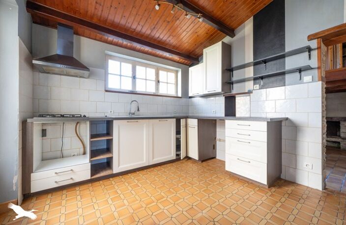 Maison en pierre de 5 pièces principales — photo 4