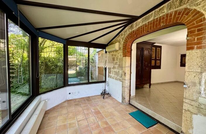 Un havre de paix avec piscine et de beaux volumes. — photo 5