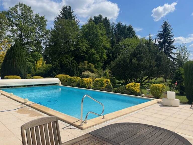 Maison 7 pièces 255 m² — photo 1
