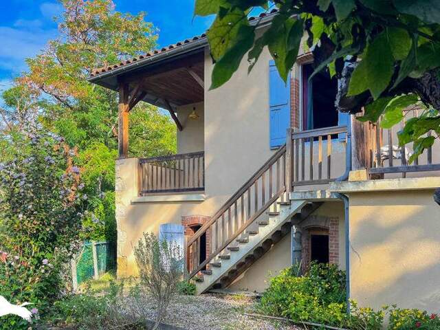 Maison de bourg de 4 pièces principales — photo du bien