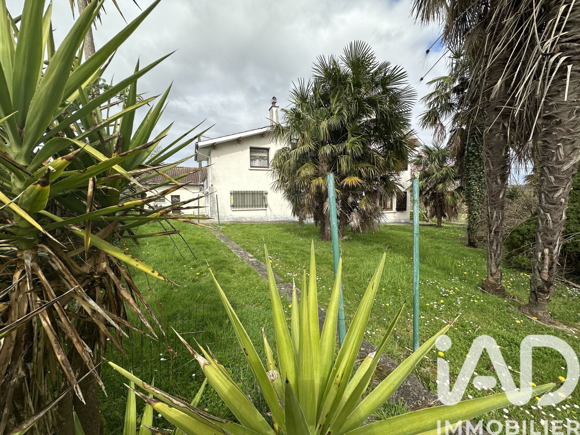 Baigts-De-Bearn - 203m² - 6p. - 5ch.