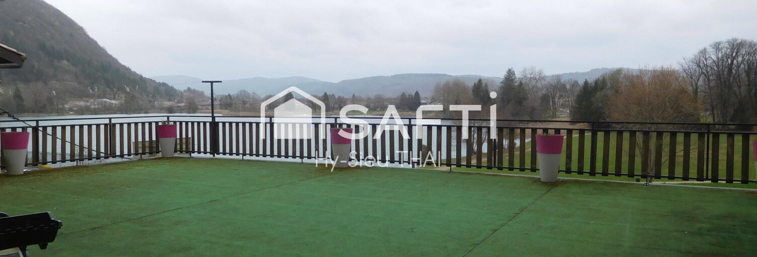 Immeuble  250 m² à vendre à Nantua (01130)