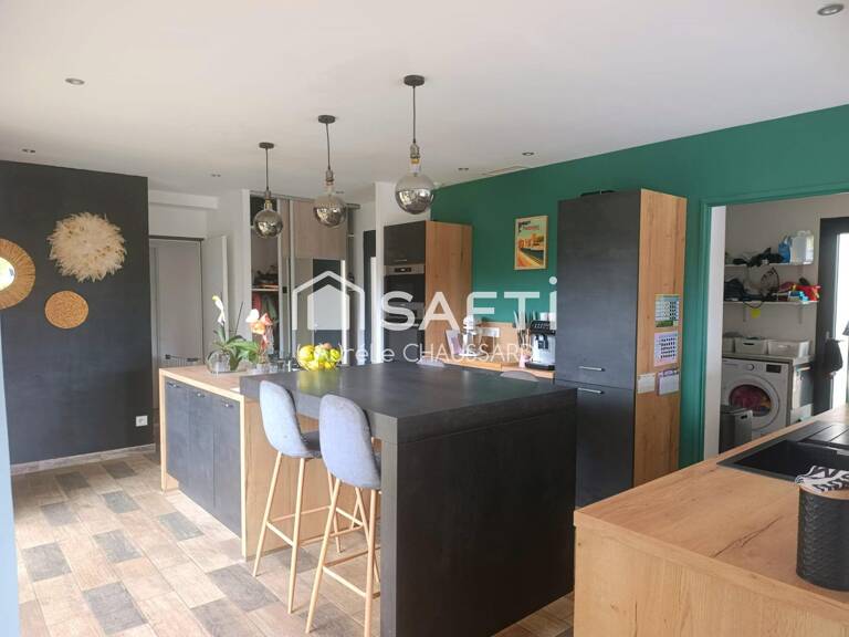 4 chambres jardin piscine garage — photo 1
