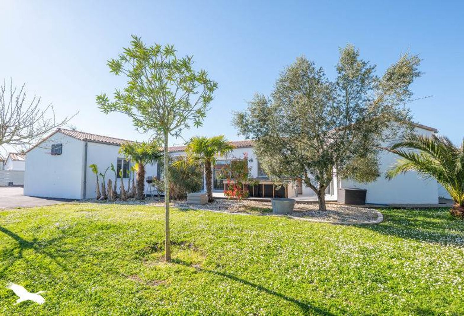 Contemporaine de 4 pièces principales — photo 1