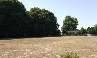 Terrain  1355 m² à vendre à Gémozac (17260)