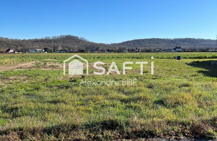 Belle opportunité : terrain plat et bien exposé, libre de tout constructeur — photo 2
