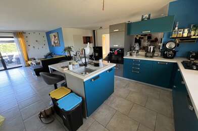 Maison 6 pièces 212532 €