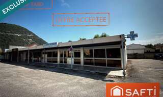 Commerce 16 Pièces 327 m² à vendre à Montréal-la-Cluse (01460)