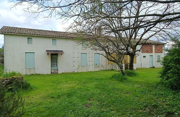 SAINT-CIERS-SUR-GIRONDE  92 m² + 130 m² DE DÉPENDANCES  TERRAIN 3 492 m² — photo 2