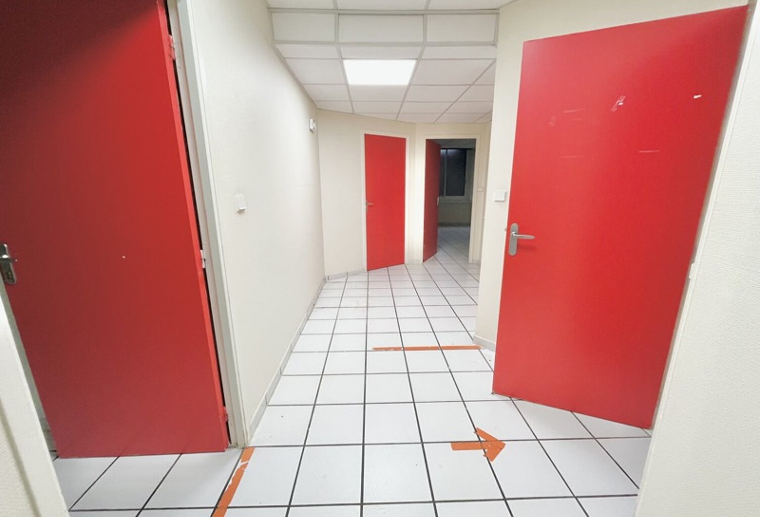 Vente immeuble   Carhaix-Plouguer (29270) — photo 1